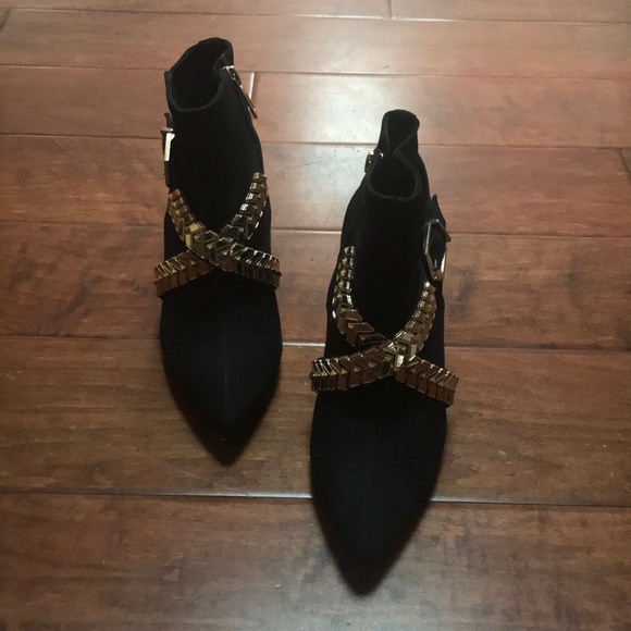 Schutz black leather booties EUC 6.5B - Picture 2 of 15